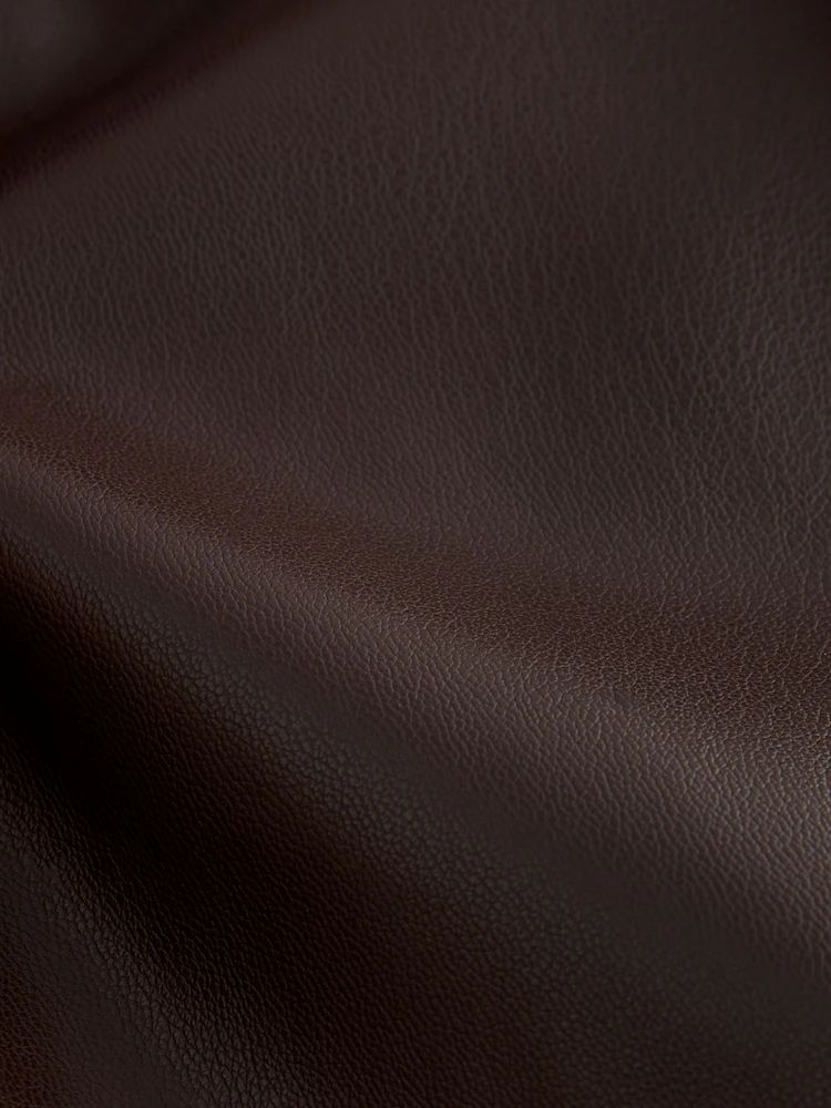 Confort Club Tapizado en Ultra Cuero Chocolate